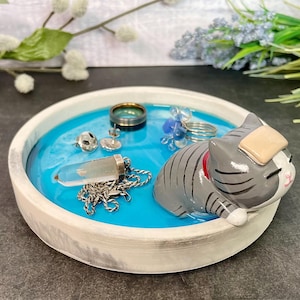 Jewelry Dish, Gray Tabby Cat Trinket Tray, Kawaii Jewelry Dish, Cute Ring Holder, Desk Organizer for Cat Lovers, Dispenser Dish