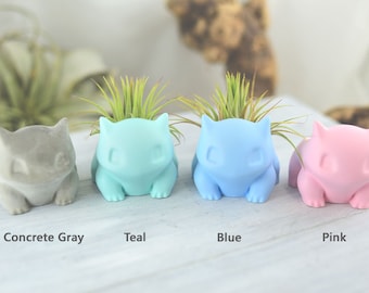 Succulent Planter, Small Bulba Air plant / Concrete Small Succulent Planter, Office Decor, Home Decor, Modern Planter, Unique Planter