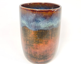 Handmade Ceramic Tumbler: Stoneware, Hot/Cold Drinks, Microwave Safe