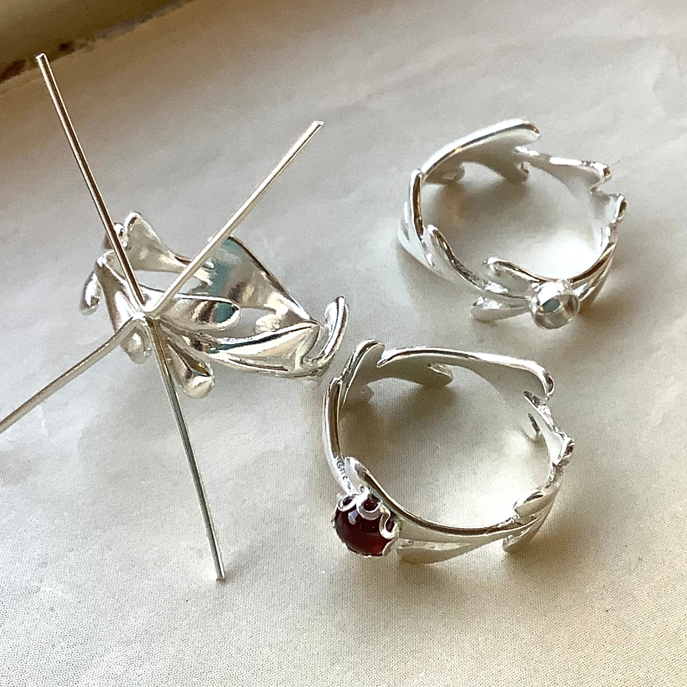Solid 925 Sterling Silver Cage Ring Blanks For Cabochon & Faceted Stones - Sizes 6-10 (4-Claw)