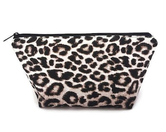 Medium Leopard Print Make Up Bag for Women, Present for Bridesmaid, Soft Ladies Travel Pouch, Cute Pencil Case Gift, Cable Storage Organiser