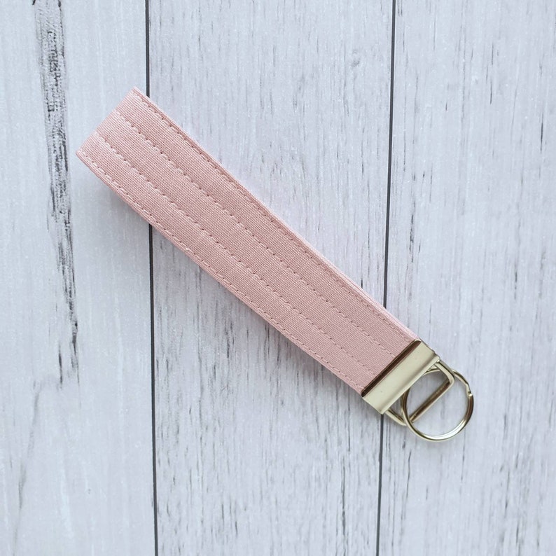 Dusty Pink Fabric Keyring for Women, Present for Friend, Teacher Appreciation, Gift Idea for Mum, Work Pass Holder, USB Keychain Accessory image 1