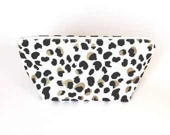 Medium Leopard Print Make Up Bag for Women, Present for Bridesmaid, Soft Ladies Travel Pouch, Cute Pencil Case, Cable Storage Organiser
