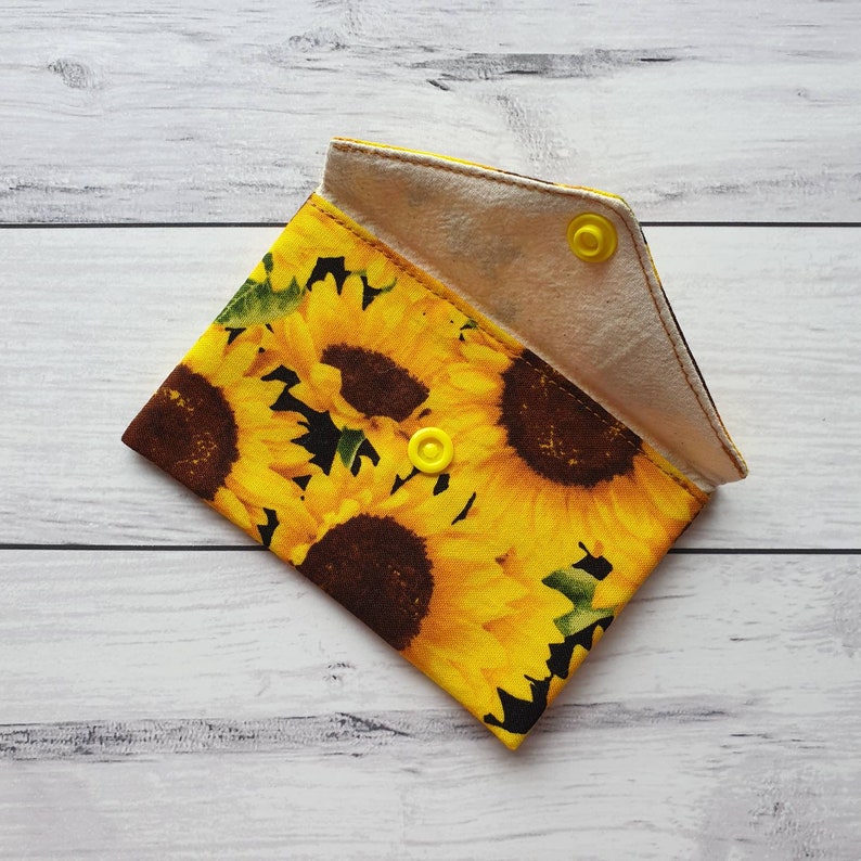Small Fabric Card Wallet for Gift or Loyalty Card with Sunflower, Flower Lover Accessories, Ladies Bag Accessories, Handy Pouch Fabric Slim image 3