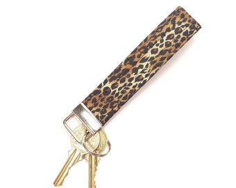 Leopard Fabric Key Ring for Women, Work Pass Holder, Teacher Lanyard Loop Wrist Strap, Gift Ideas Best Friend Sister,  Accessories Keychain