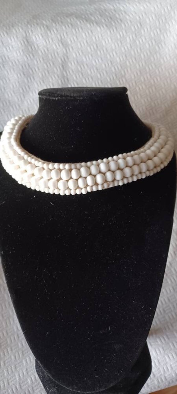 Vintage beaded choker necklace Gem