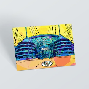 Cartão postal do estádio de futebol Manchester City Etihad | Impressão artística pequena do estádio Etihad em estilo psicodélico | Cartão de impressão artística psicodélica dos anos 60 e 70