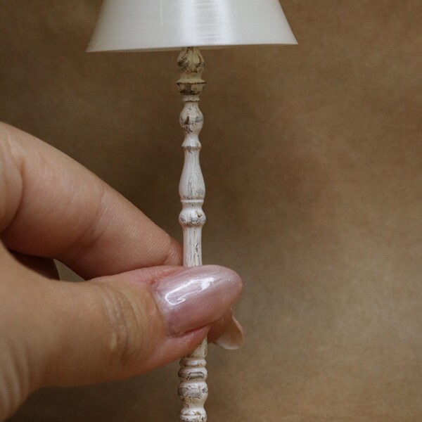 1:12 miniature dollhouse floor lamp battery "Stephanie"