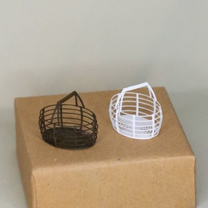 1:12 miniature dollhouse basket wire 3d printed Bild 3