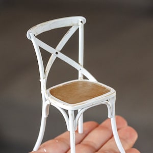 1:12 miniature dollhouse chair image 3