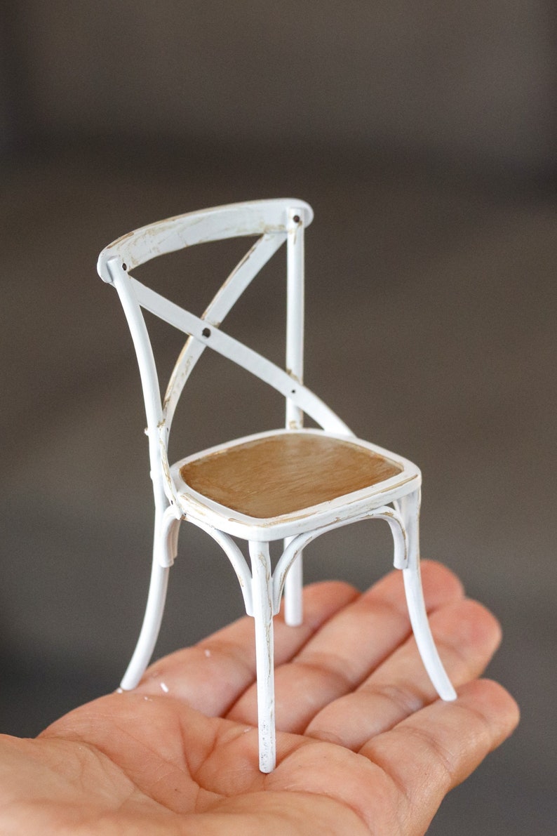 1:12 miniature dollhouse chair image 3