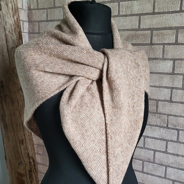 Triangle alpaca scarf, Beige neck warmer, Soft warm shawl, Lightweight scarves, Winter scarf, Gift for her, Knitted wool wrap, Wool shawls