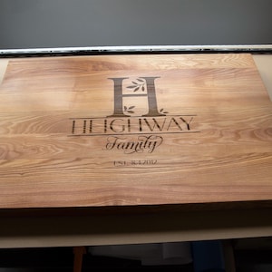 Couvercle de cuisinière personnalisé, planche à découper en bois massif, grande planche de nouilles personnalisée, couverture de cuisine de ferme, cadeau pour elle