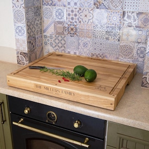Couvercle de cuisinière en bois dur, planche à découper en bois personnalisée avec poignées, grande planche de nouilles personnalisée, cadeau fait main pour maman