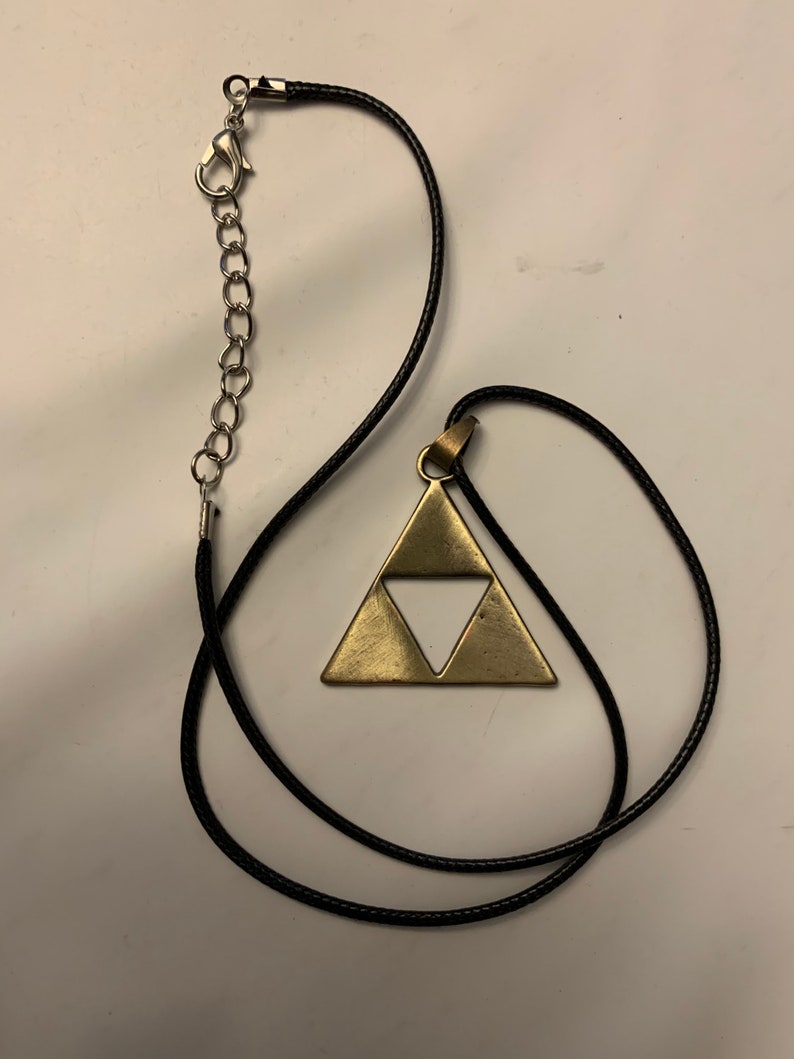 Colliers Triforce inspirés de Zelda BOTW 3 styles uniques, cadeau parfait pour les fans, accessoire inspiré du jeu image 6