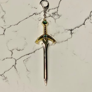 Finely Crafted Zelda Master Sword Keychain - Perfect for Gamers and Fantasy Enthusiasts