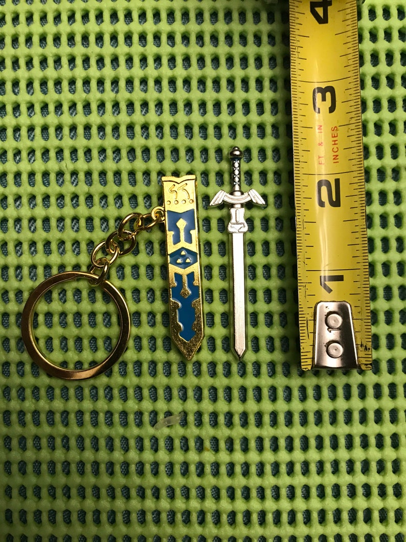 Zelda Master Sword Necklace or Keychain With Removable Sword Etsy