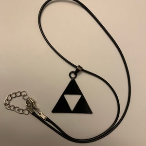 Colliers Triforce inspirés de Zelda BOTW 3 styles uniques, cadeau parfait pour les fans, accessoire inspiré du jeu Noir