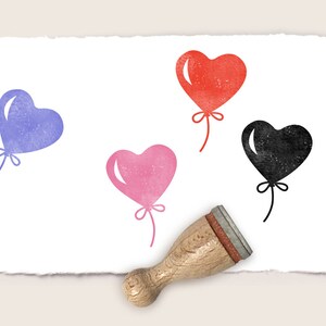 Mini timbro in gomma PALLONCINO A FORMA DI CUORE Ø 12 mm