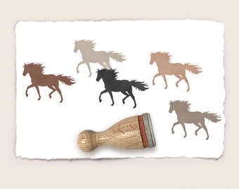 Mini rubber stamp TROTTING HORSE Ø 12 mm / 0.47 inch