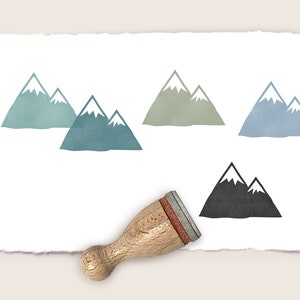 Mini rubber stamp MOUNTAINS Ø 12 mm / 0.47 inches