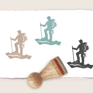 Mini rubber stamp MOUNTAIN HIKER Ø 15 mm / 0.59 inch
