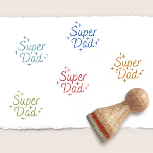 Mini carimbo de borracha SUPER DAD Ø 15 mm / 0,59 pol.
