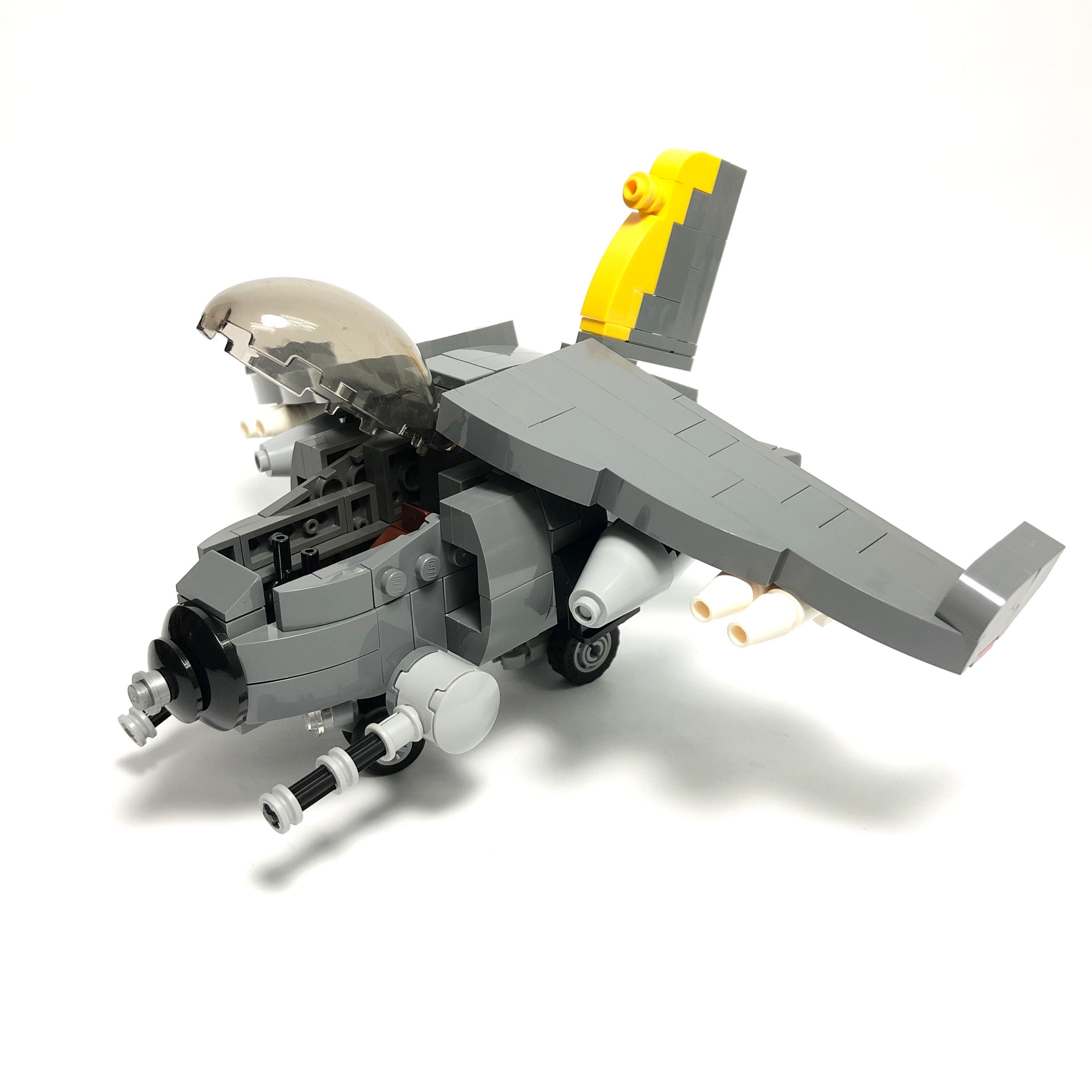 Coche en LEGO Fortnite: cómo hacer y operar