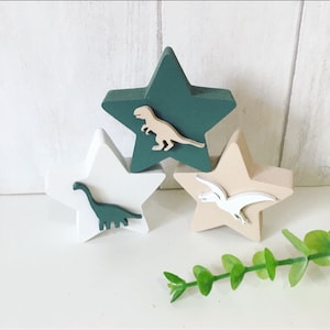 Decoración de dormitorio de dinosaurios, estrellas independientes de madera, accesorios de madera de dinosaurios