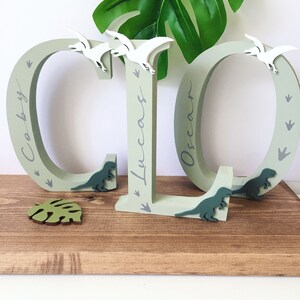 Personalised dinosaur letter, initial name dinosaur, dinosaur bedroom decor, dinosaur children gift, wooden dinosaur