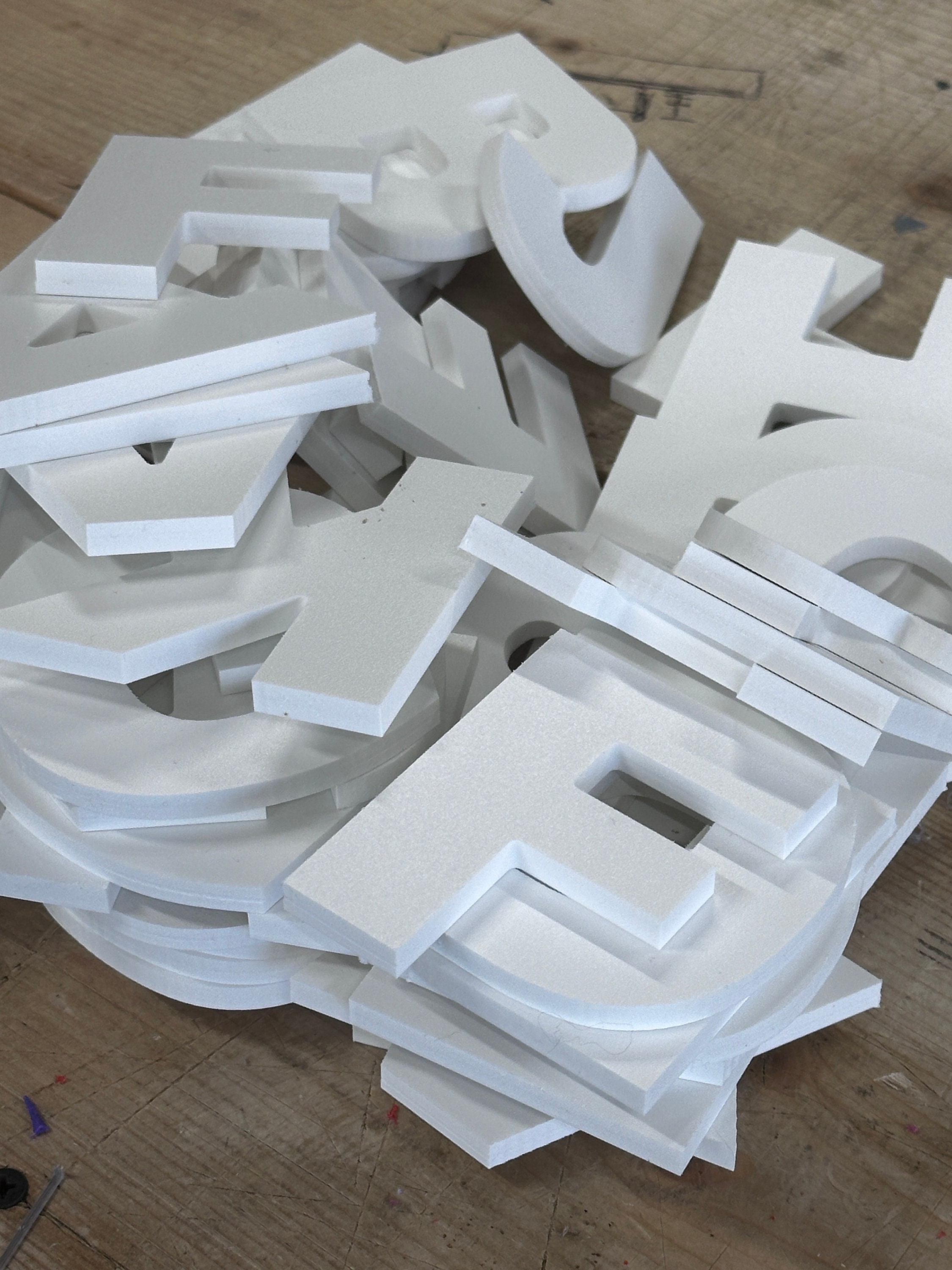 Customizable White PVC Letters: Craft & Home Decor Signs - 1/2