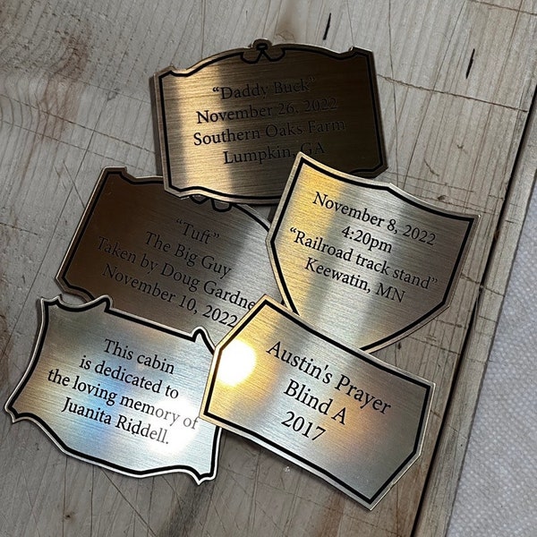 Personalized engraved plaques for deer mounts, trophies, and more! Brushed silver and gold finishes