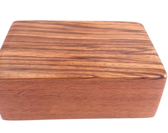 Joyero artesanal de madera de cebra con encaje: joyero de madera exótica