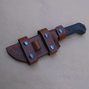 Ka Bar Becker BK-2 oder Esee 5 Handgefertigte Leder SCOUT Tragescheide mit Ferro Schlaufe (Scheide nur) CUSTOM 5 Wochen Wartezeit Messer nicht Enthalten