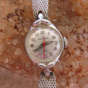 Vintage Helbros ladies mechanical wristwatch