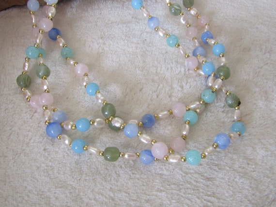 Vintage tri strand bead necklace - image 1