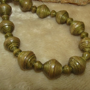 Vintage paper bead necklace