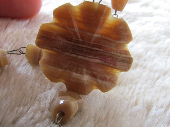 Vintage hand carved agate necklace - image 10