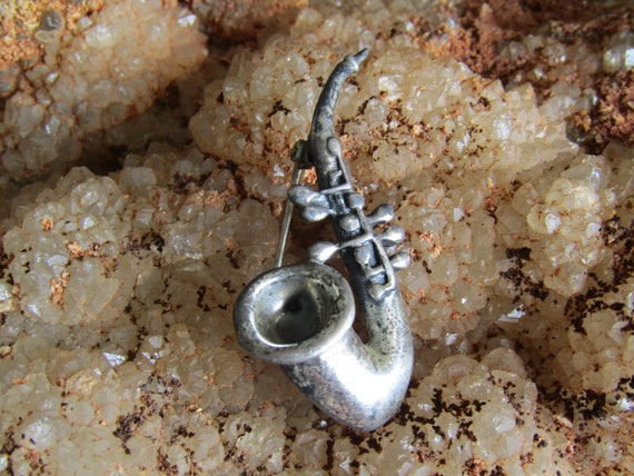 JewelArt sterling saxophone brooch - image 2