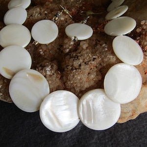 Mother of pearl necklace and earrings