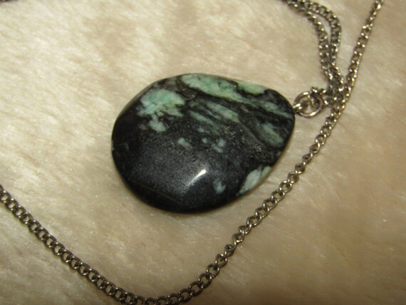 Vintage Kambaba Jasper stone necklace - image 7