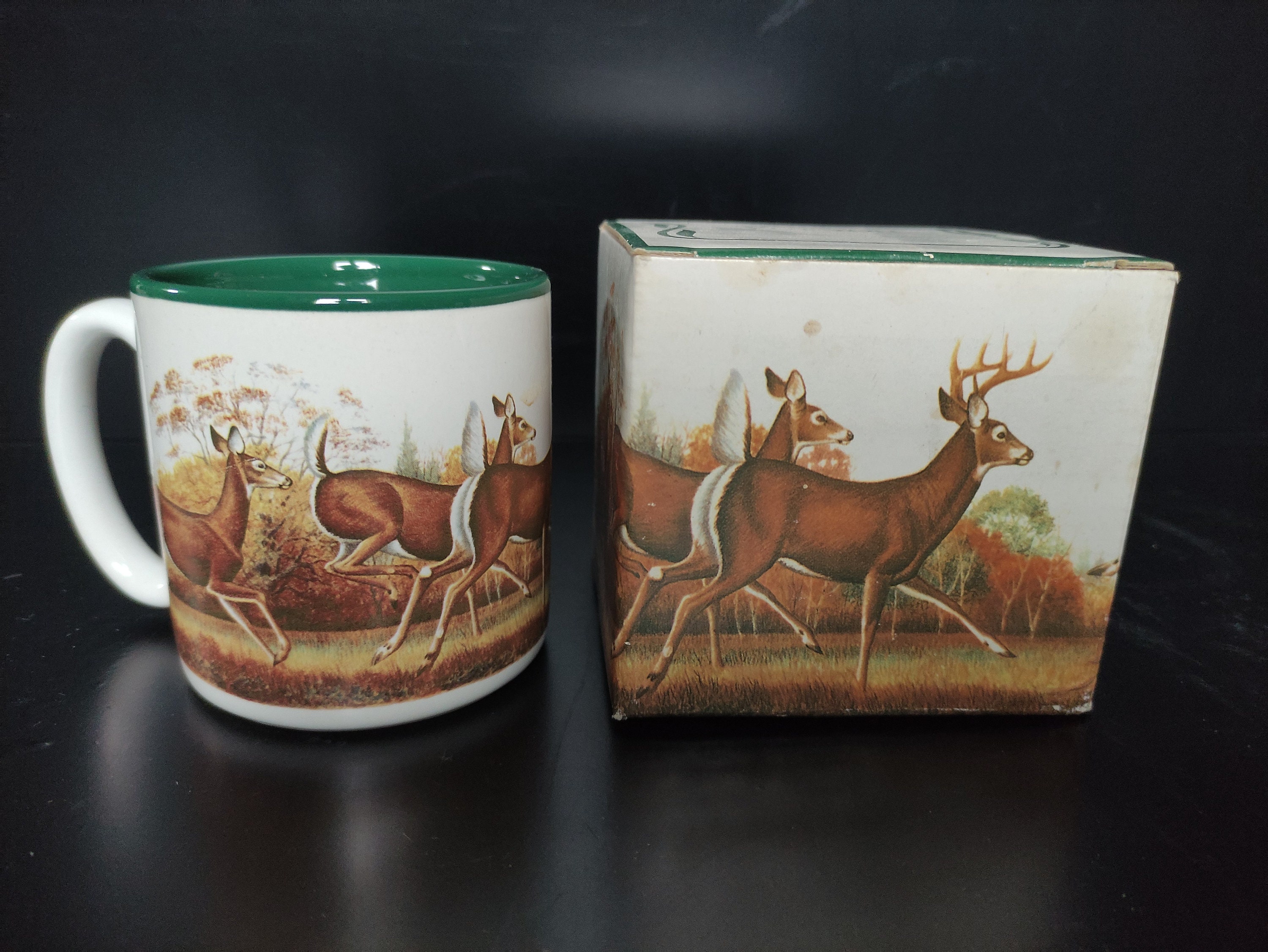 Potpourri - 2 Mugs/Tasses /Collector/Scène de Cerfs et Biches Vintage Année 1990