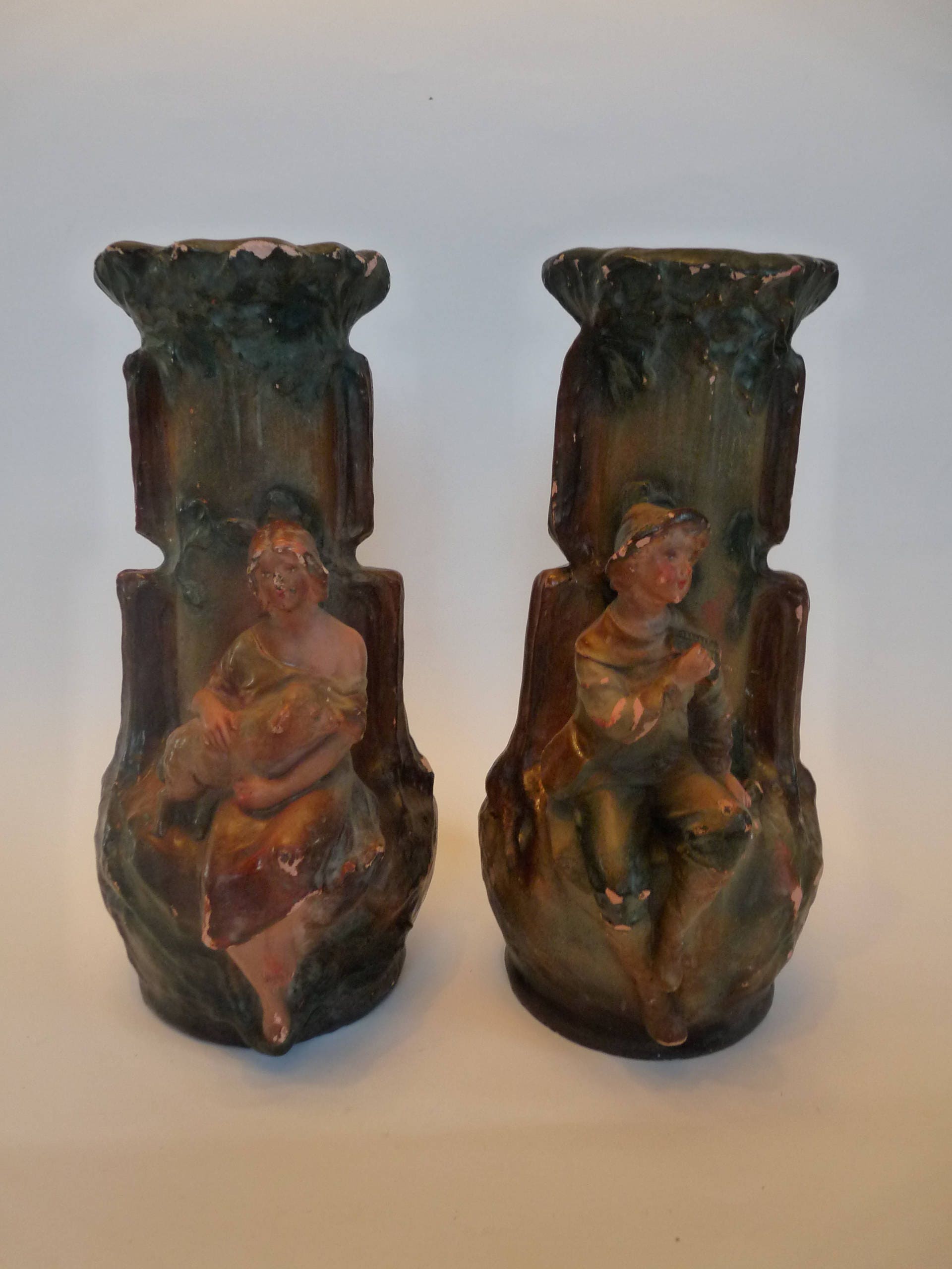 Paire De Vases Plâtre