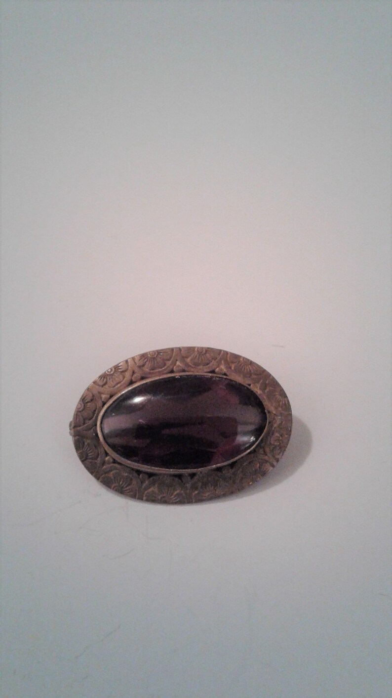 Antique Vintage Floral Ornate Brass And Amethyst Glass Brooch C Clasp Pin