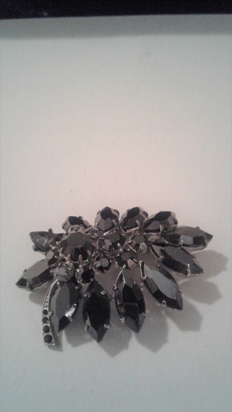 Juliana Jet Black Crystal Glass And Silver Metal Vintage Leaf Brooch Statement Jewelry