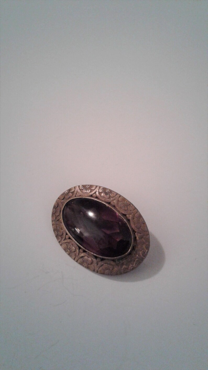 Antique Vintage Floral Ornate Brass And Amethyst Glass Brooch C Clasp Pin