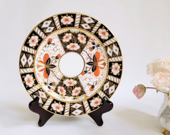 Prato de sobremesa de porcelana óssea Aynsley: detalhe floral dourado, 20 cm, impecável
