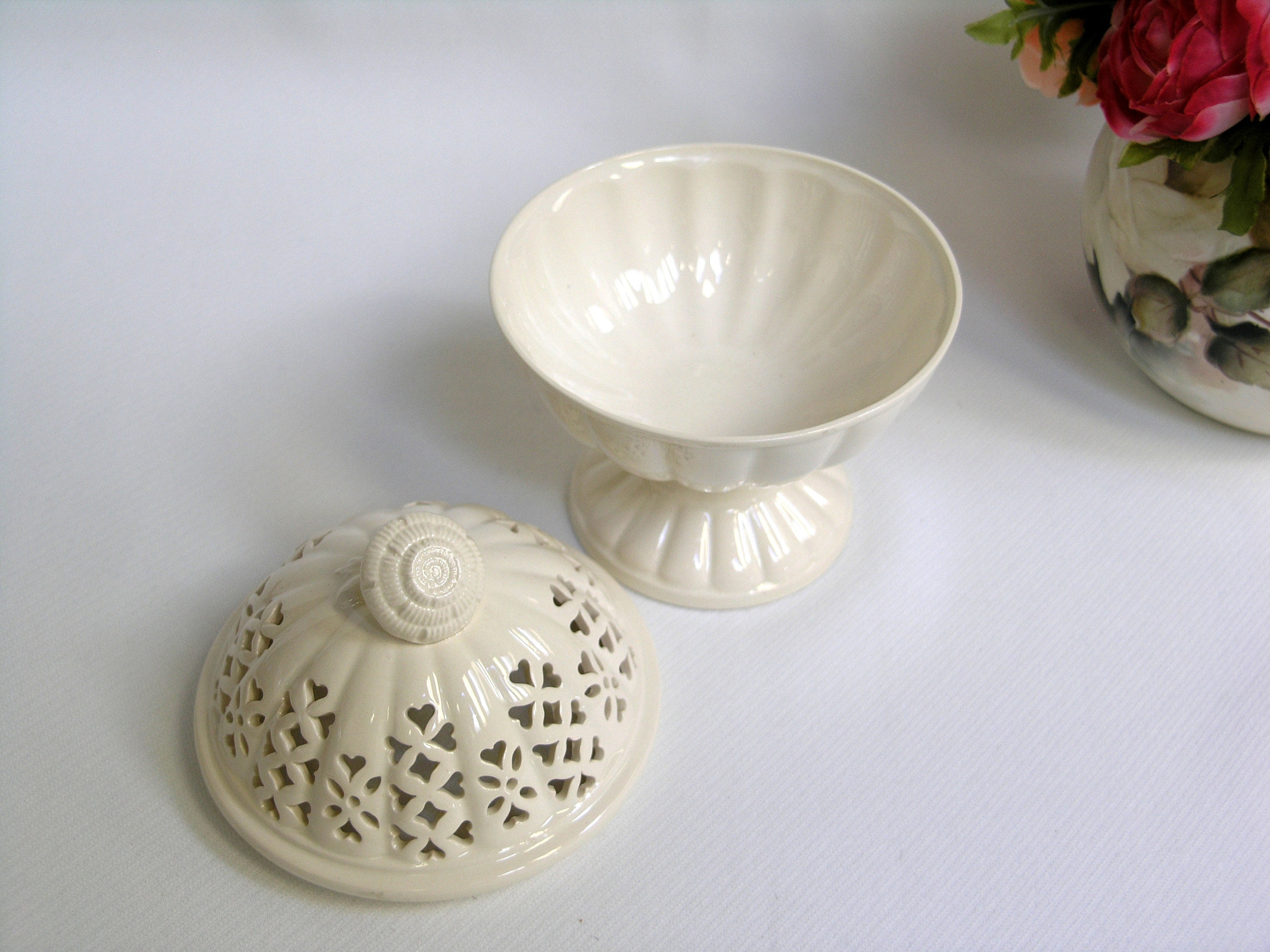 Potpourri Porcelain Holder / By Leedsware Classical Creamware Etsy