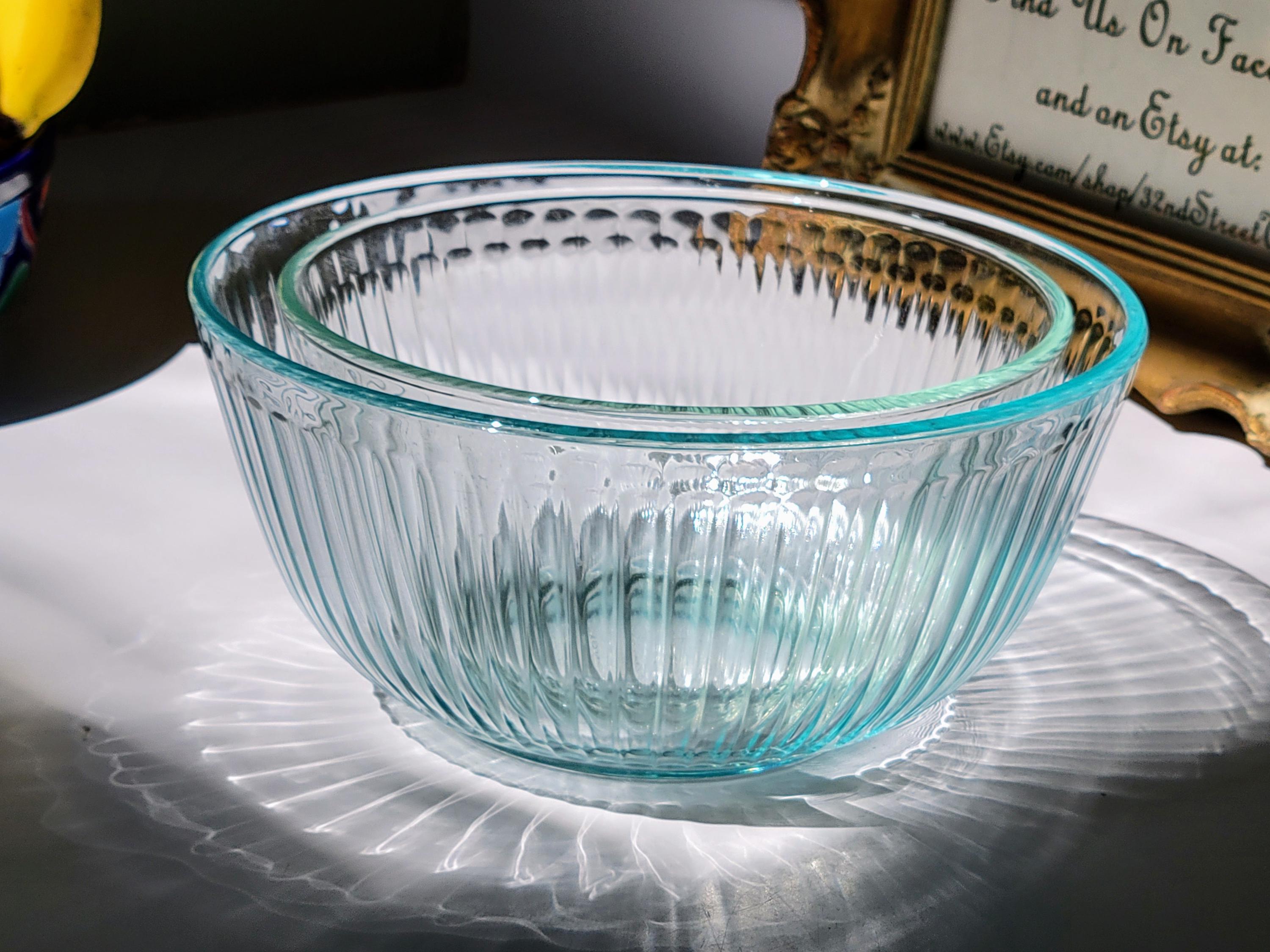 Pyrex Ribbed Bowls Canada