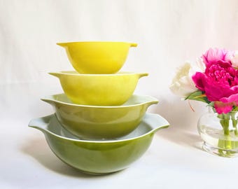 Juego de cuencos apilables Pyrex Verde Green Cinderella vintage (4 piezas) 441–444 ~ Boquilla para verter, asas Cinderella ~ Vidrio opalino